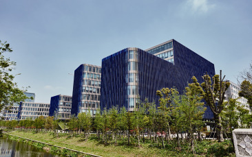 潽洛德照明为全球客户提供更加安全、可靠的消防应急灯具产品